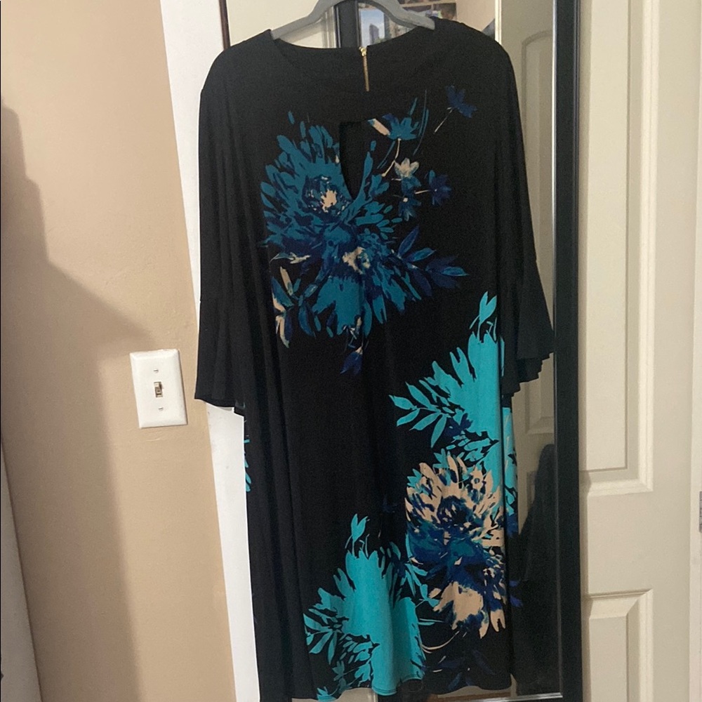 Roz & Ali Black and Blue Midi Dress with 3/4 Sleeves